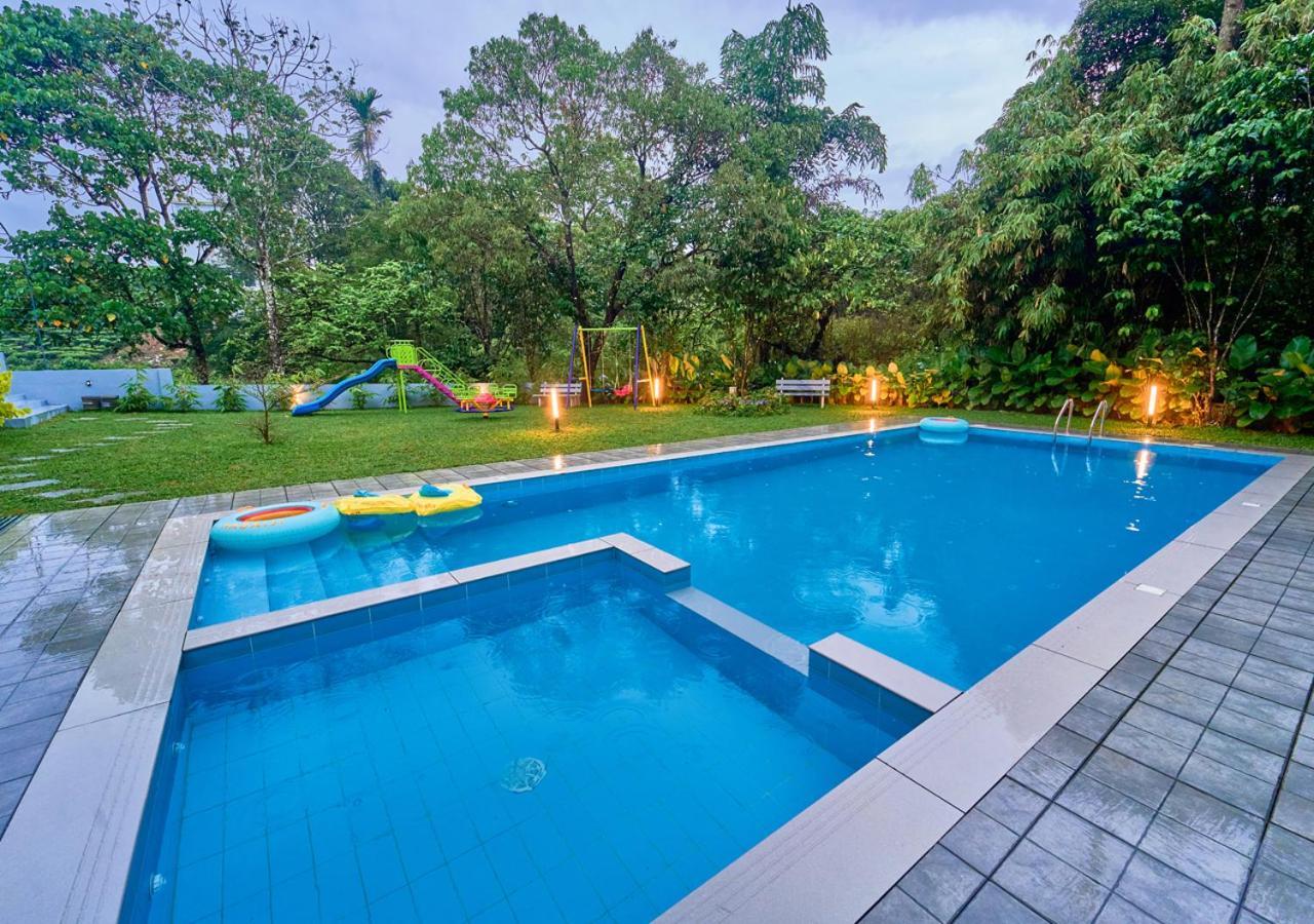 Glen Castle Vagamon Pool Resort By Voye Homes 외부 사진