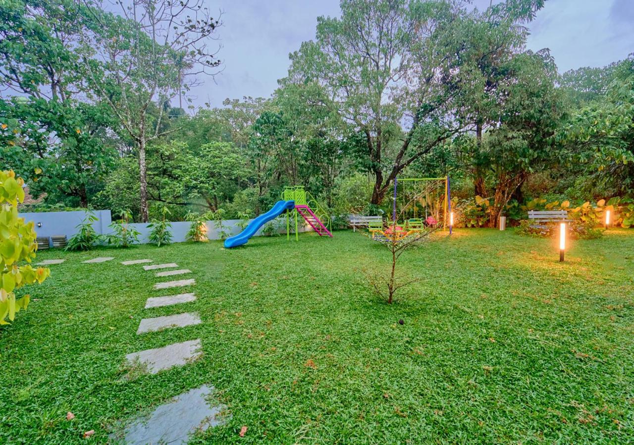 Glen Castle Vagamon Pool Resort By Voye Homes 외부 사진