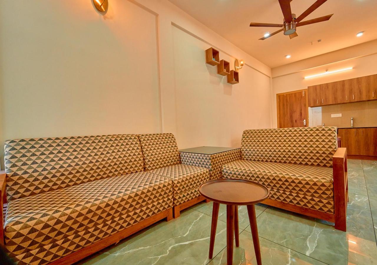 Glen Castle Vagamon Pool Resort By Voye Homes 외부 사진